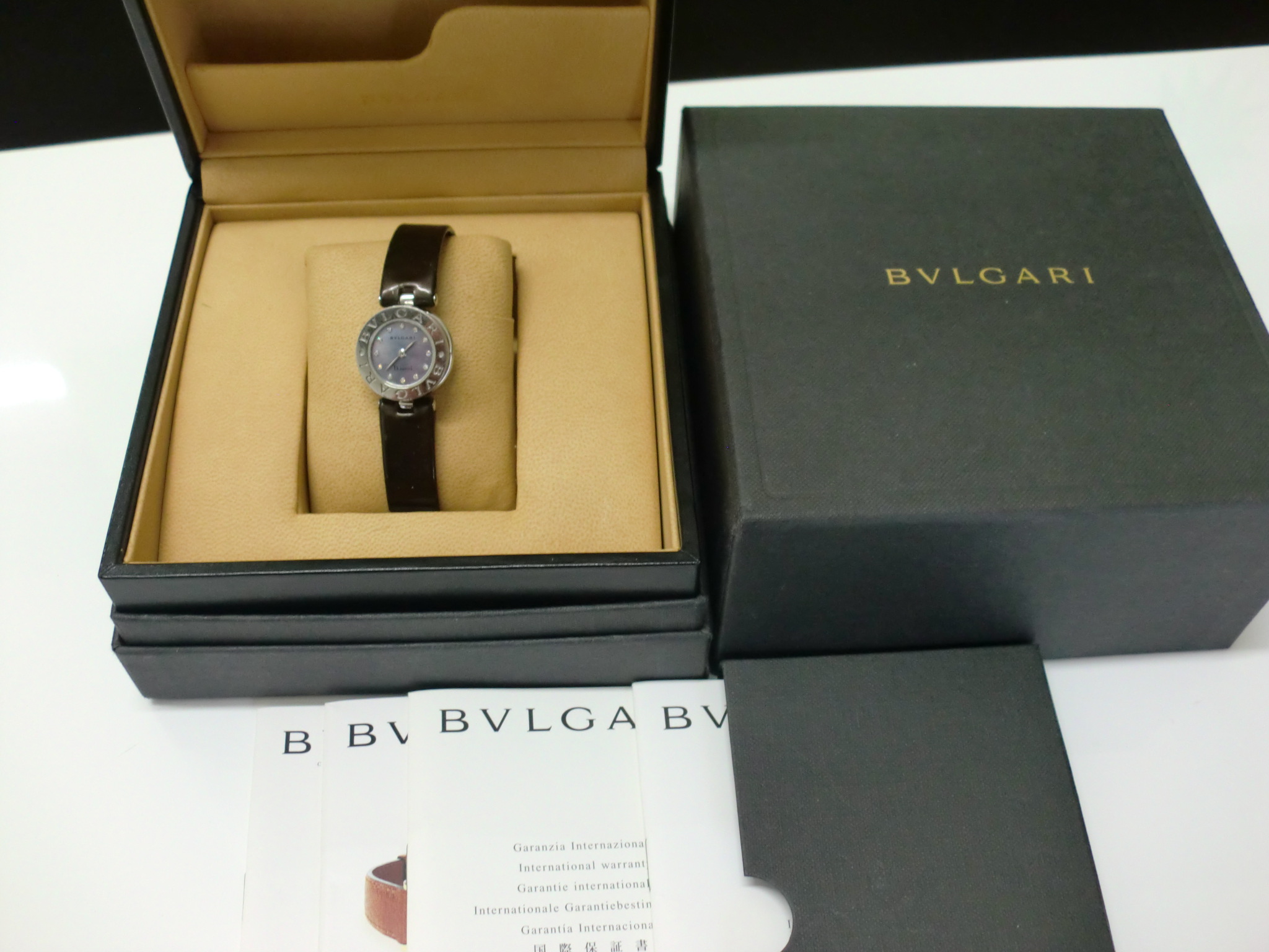BVLGARI ブルガリ ビーゼロワン BZ22S シェル文字盤 レディース腕時計