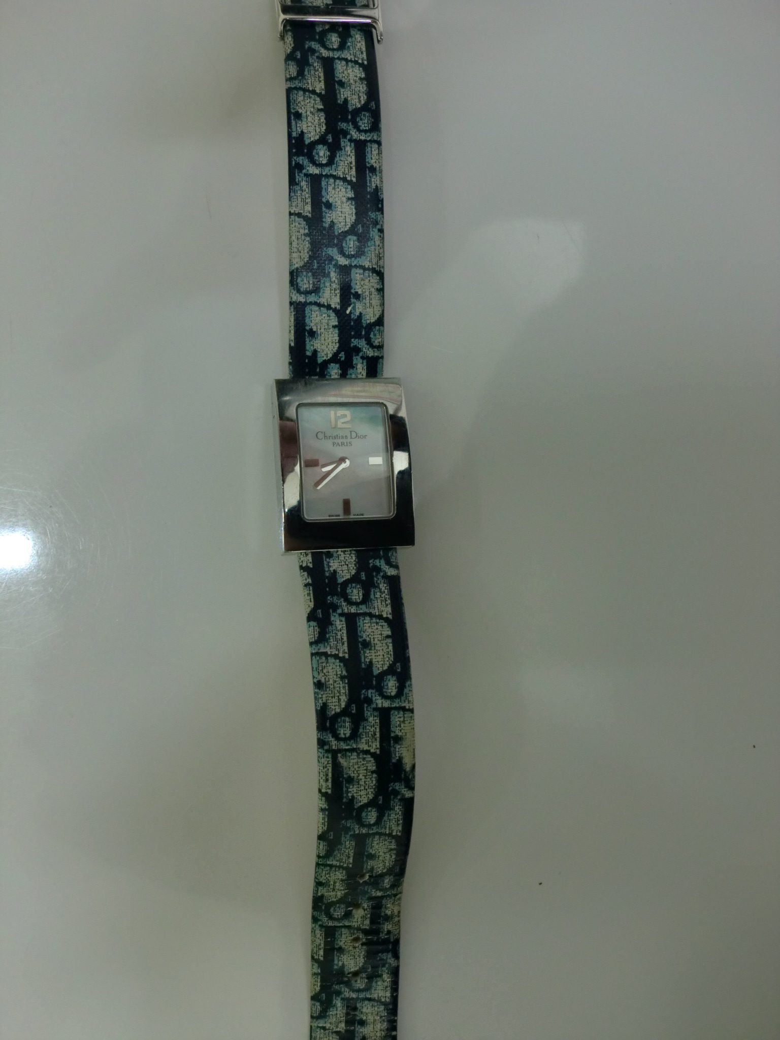 Christian Dior クリスチャン ディオール 腕時計 D78-109 マリススクエア シェル文字盤 クォーツ レディース