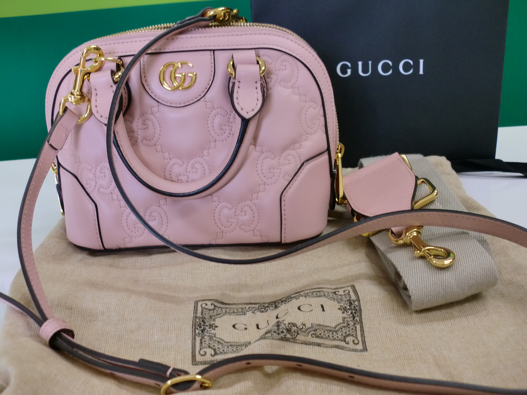 GUCCI  グッチ GGマトラッセ ハンドバッグ 727793  